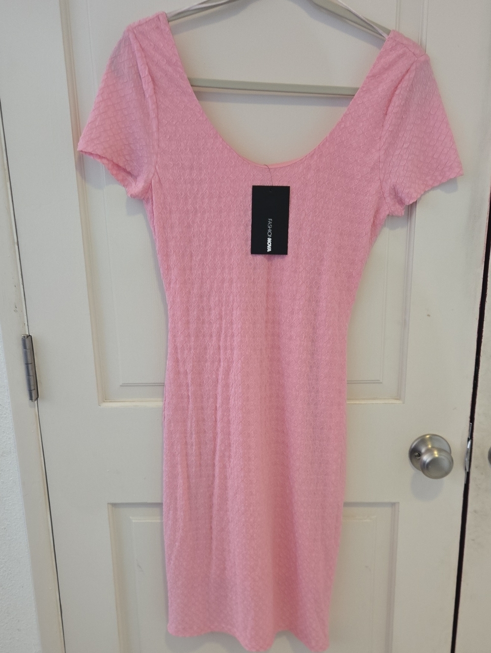 NWT Fashion Nova Light Pink Scoop Neck Midi Dress